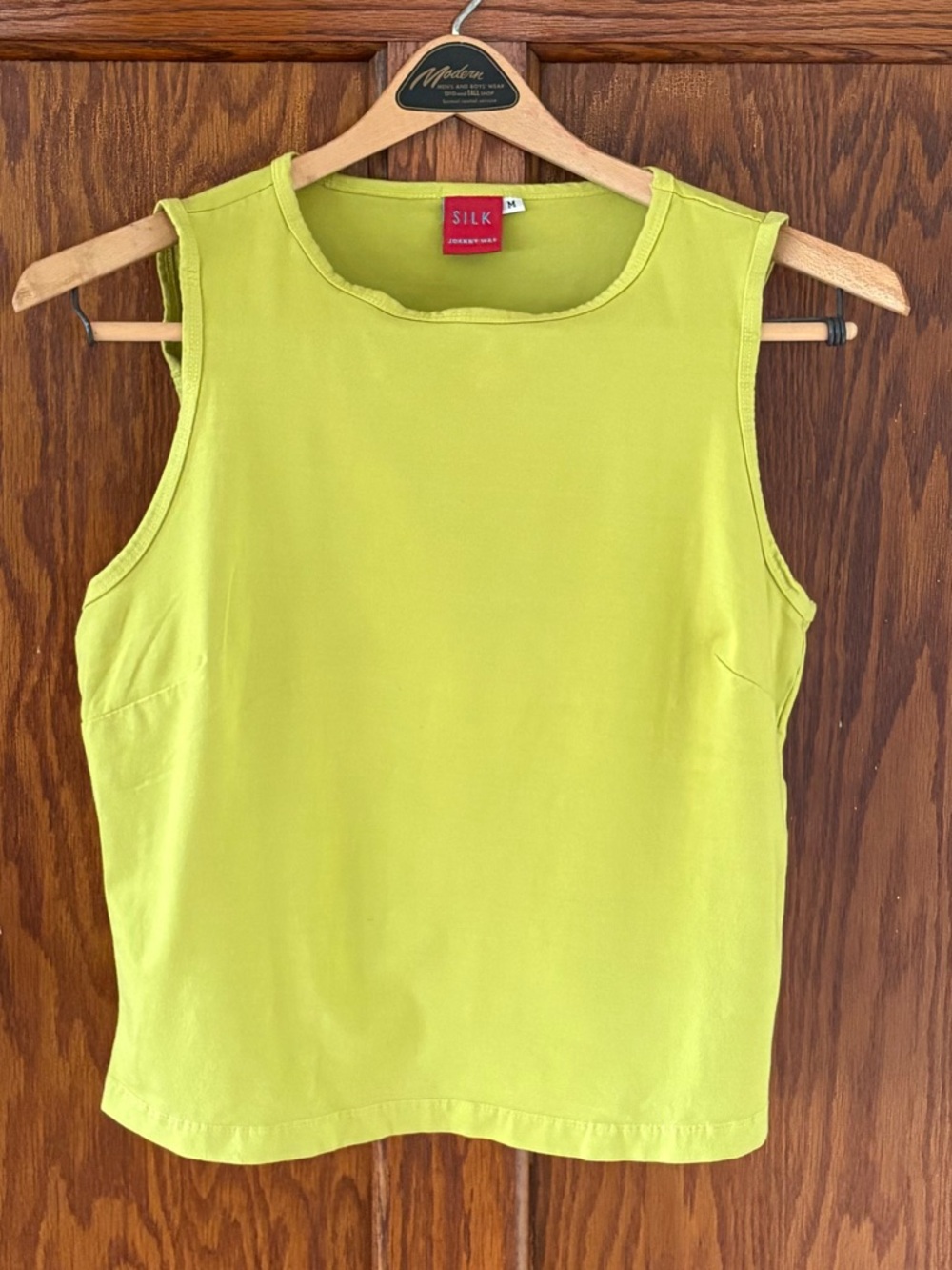 Johnny Was Lime Green Sleeveless Tank Rayon Lycra Size M EUC